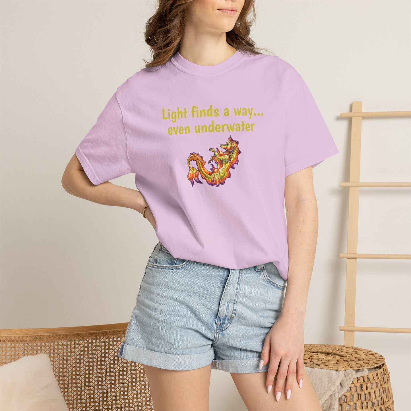Baby Sunrise Hippocampus – Light Underwater- Golden Ocean Fantasy Art – Warm Fantasy Sea Creature Art-T-Shirt