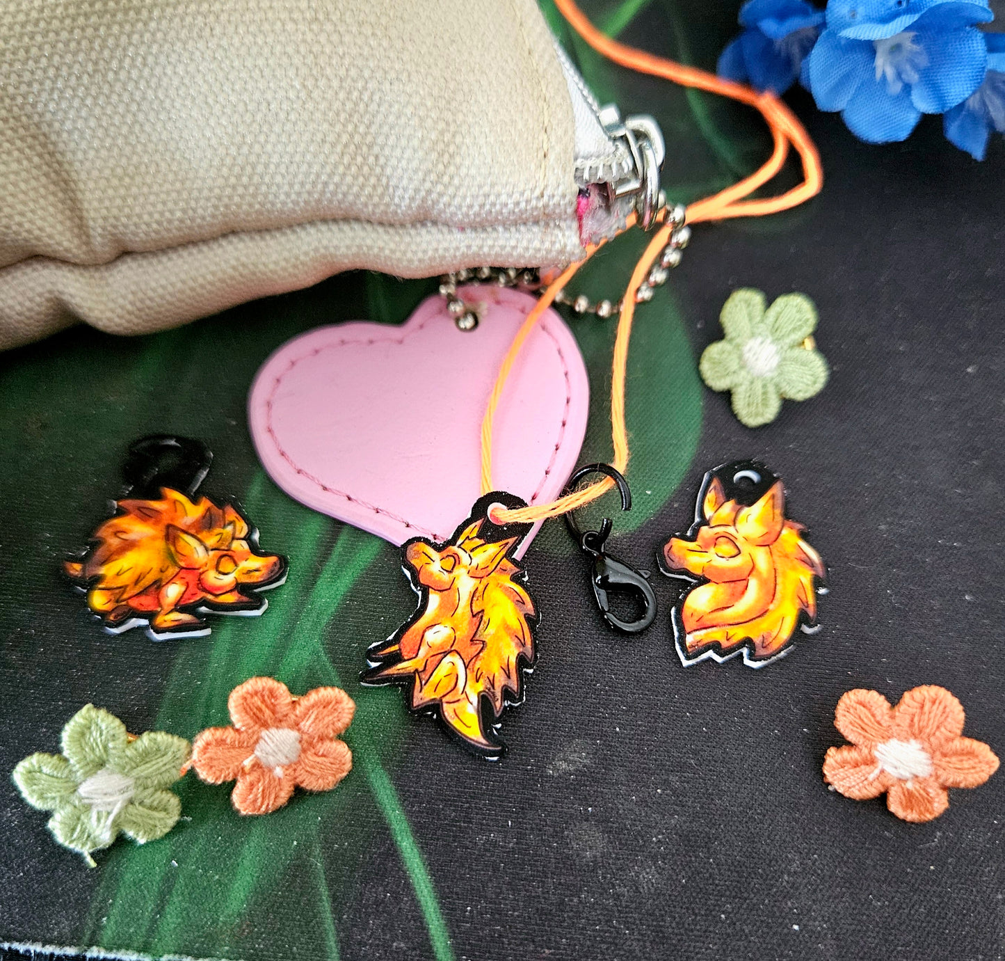 Minis Aster the Fall Hedgehog Multi-Pack Charms