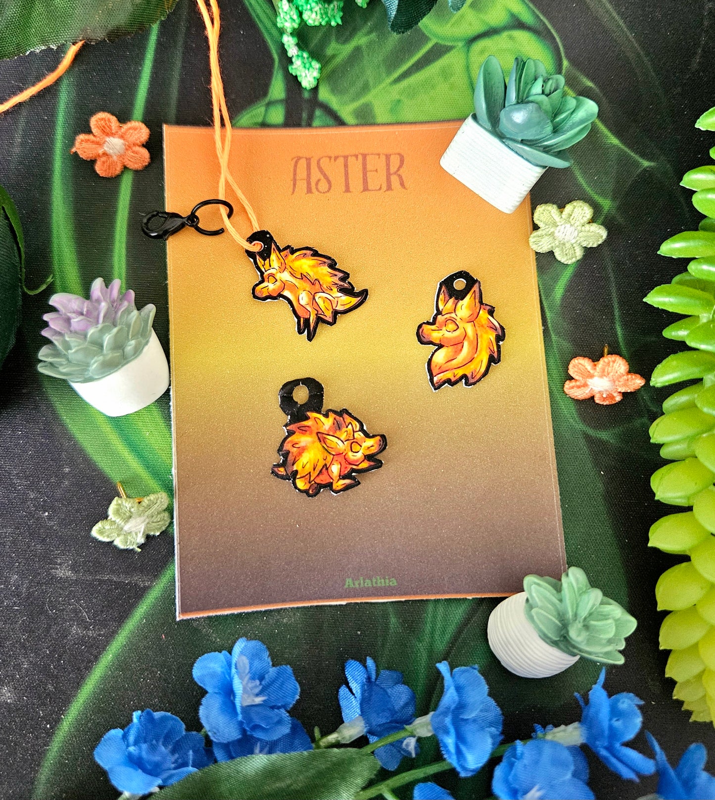 Minis Aster the Fall Hedgehog Multi-Pack Charms