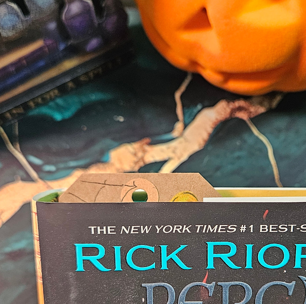 Kraft Paper Gift Tag or bookmark- Halloween (Colored Version)