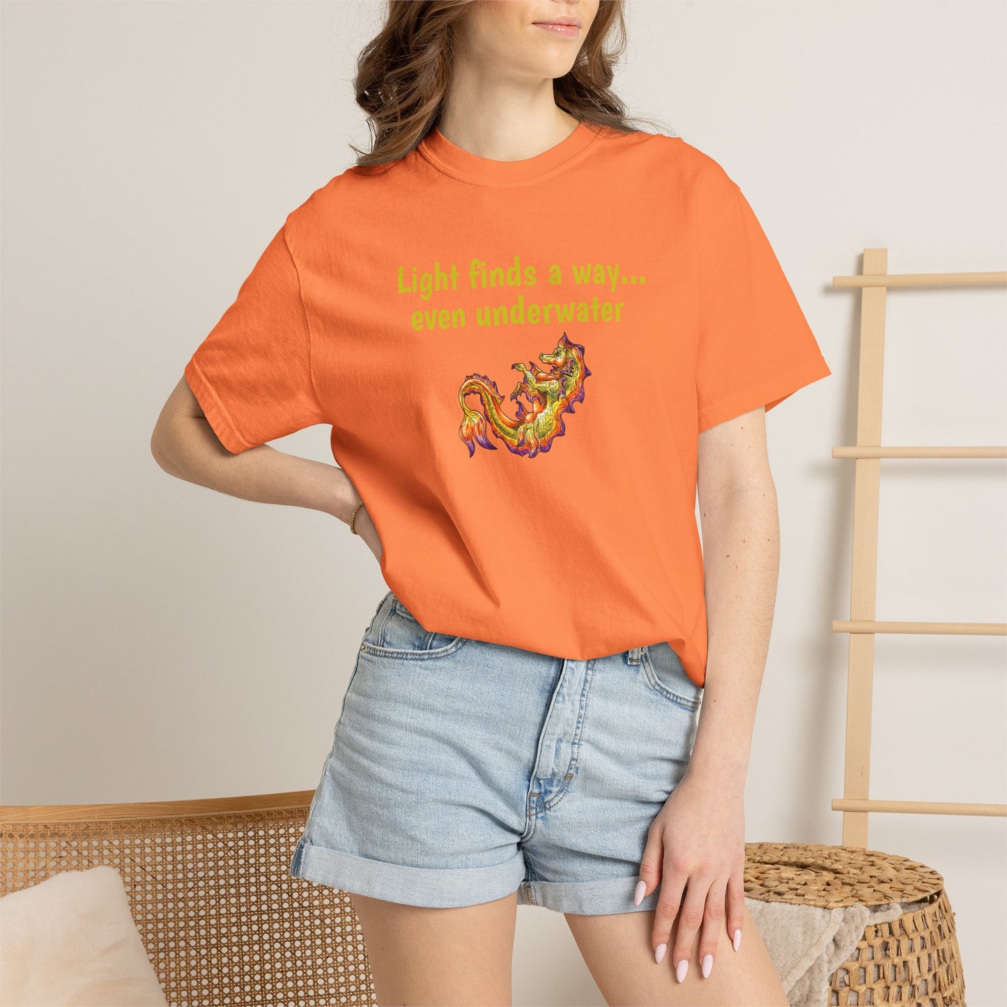 Baby Sunrise Hippocampus – Light Underwater- Golden Ocean Fantasy Art – Warm Fantasy Sea Creature Art-T-Shirt