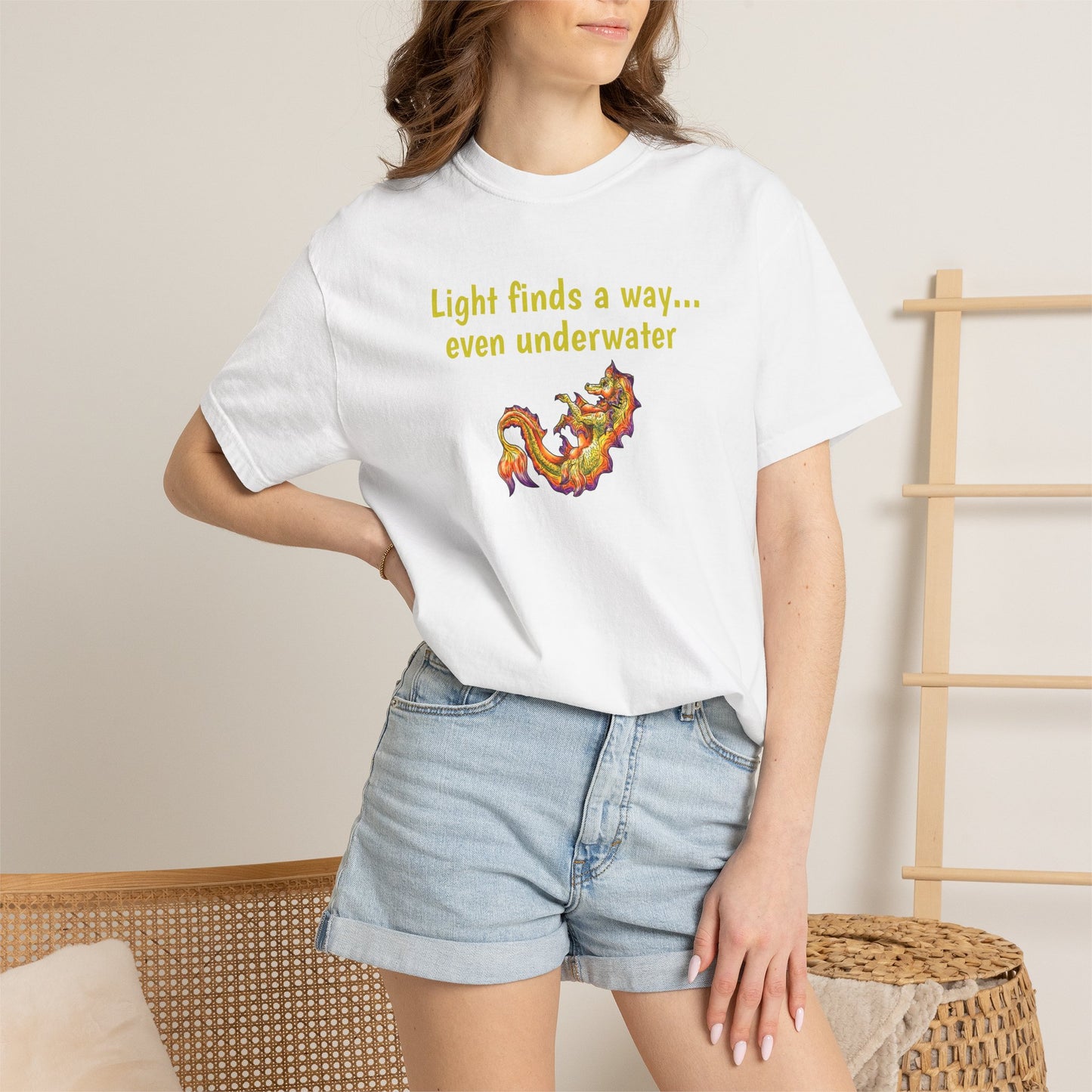 Baby Sunrise Hippocampus – Light Underwater- Golden Ocean Fantasy Art – Warm Fantasy Sea Creature Art-T-Shirt