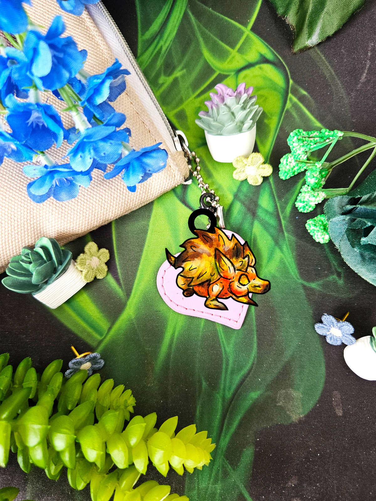 Minis Aster the Fall Hedgehog Multi-Pack Charms